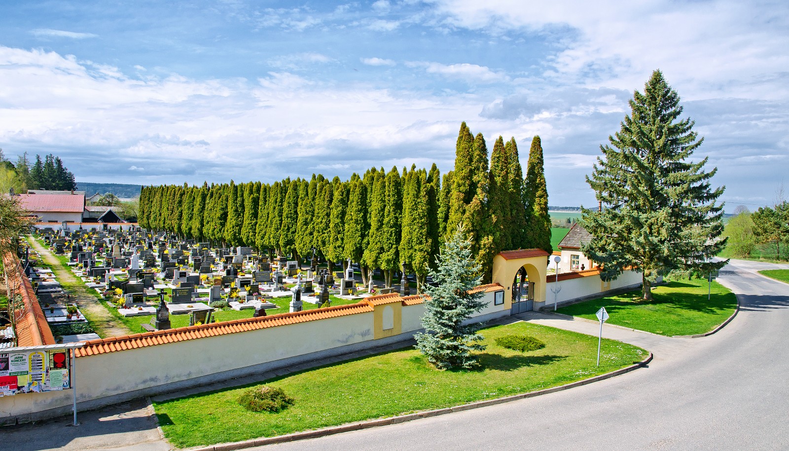 Hřbitov Sebranice